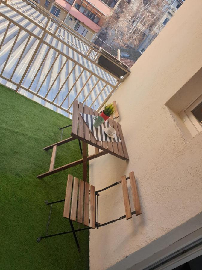Studio Apartment "Savski Trg" เบลเกรด ภายนอก รูปภาพ