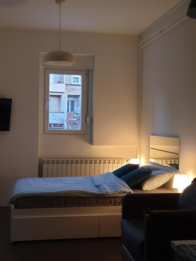 Studio Apartment "Savski Trg" เบลเกรด ภายนอก รูปภาพ